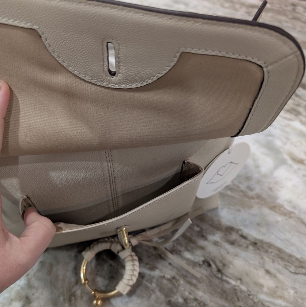 See By Chloe Cream Leather Bag - Picture 7 of 13